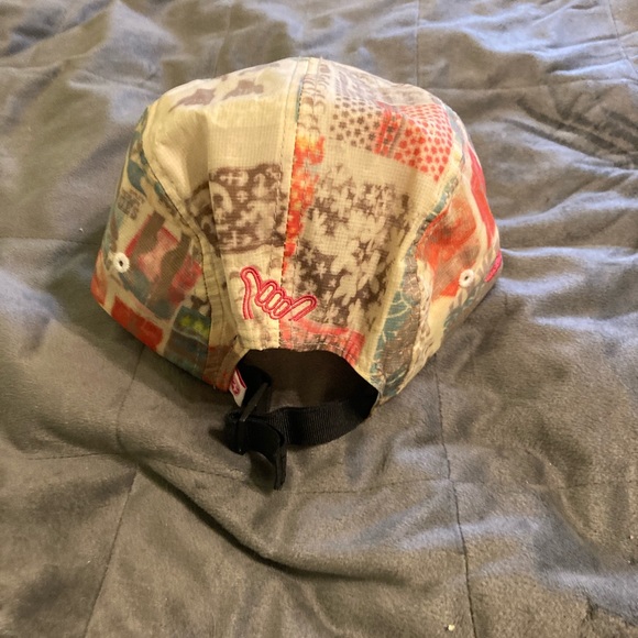 Moblow Women Snapback - Picture 2 of 2